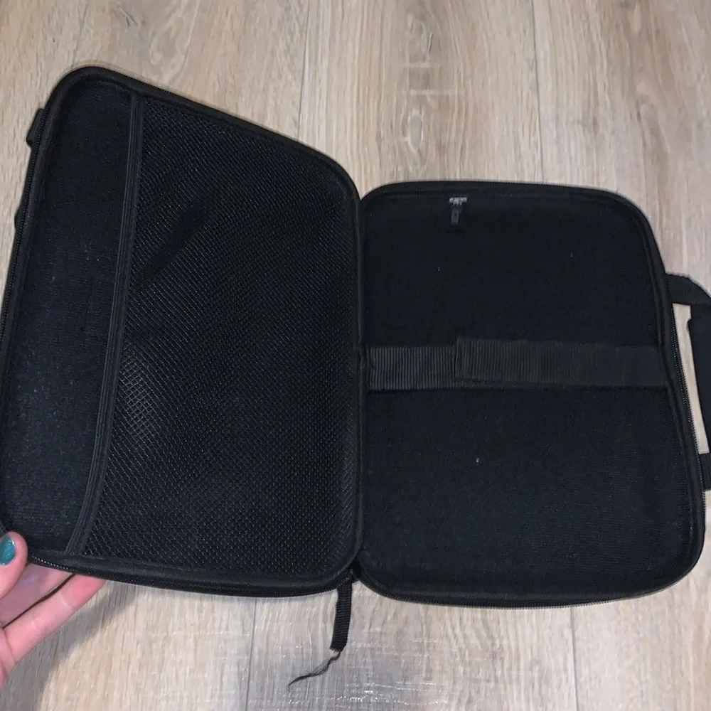 ICON black patterned Universal Tablet Case